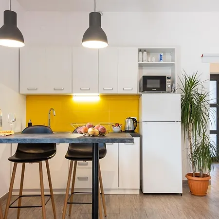 Apartment Studio Les - 4 Min Walk From Amphiteatre *