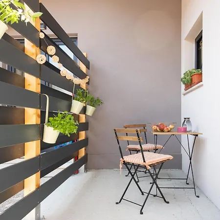 Studio Les - 4 Min Walk From Amphiteatre Apartment